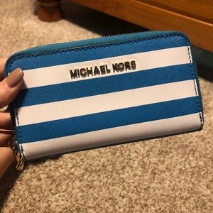 Michael Kors Hamilton Canvas Wallet